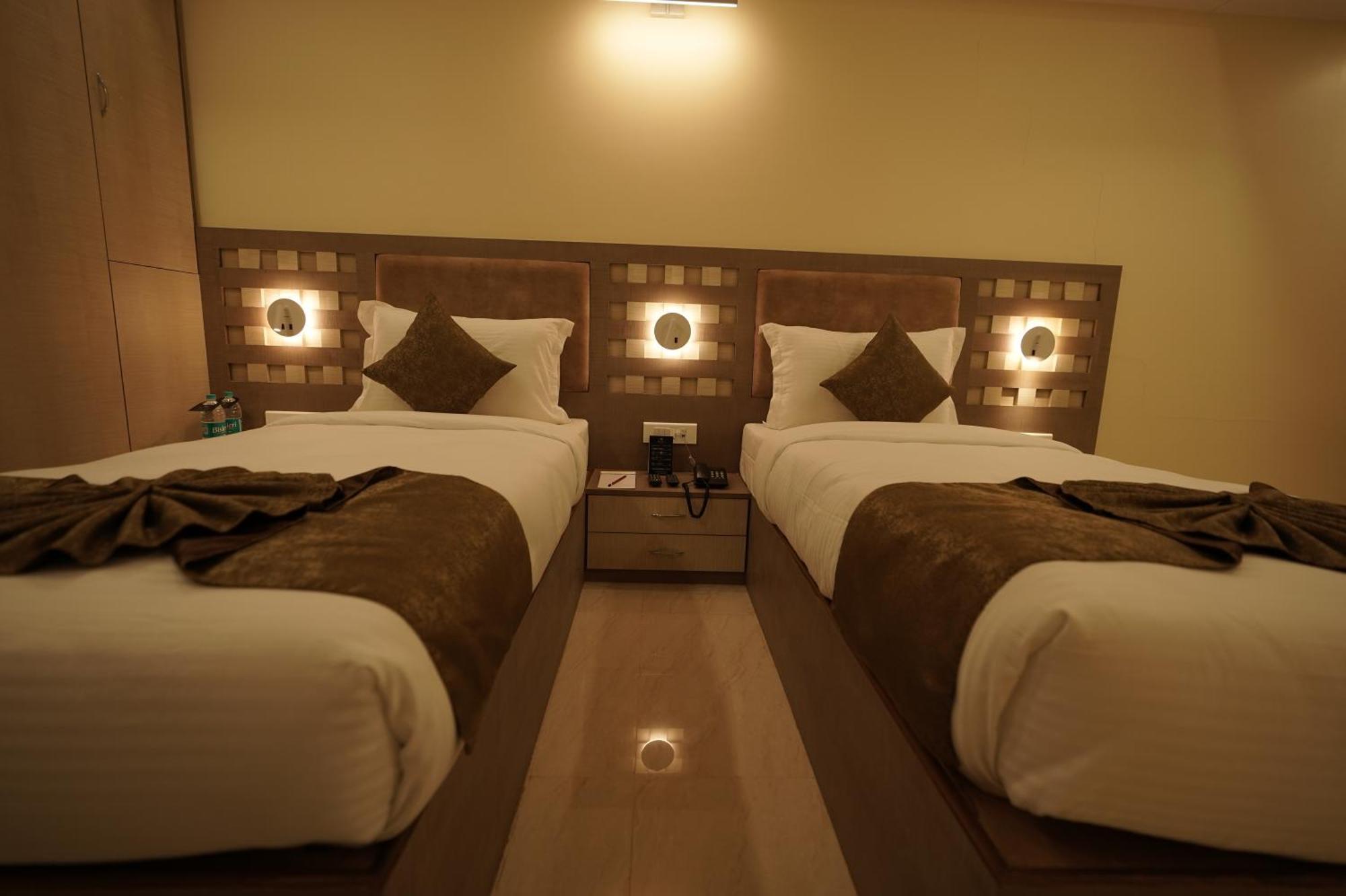 Hotel Bigwig Jabalpur Dış mekan fotoğraf