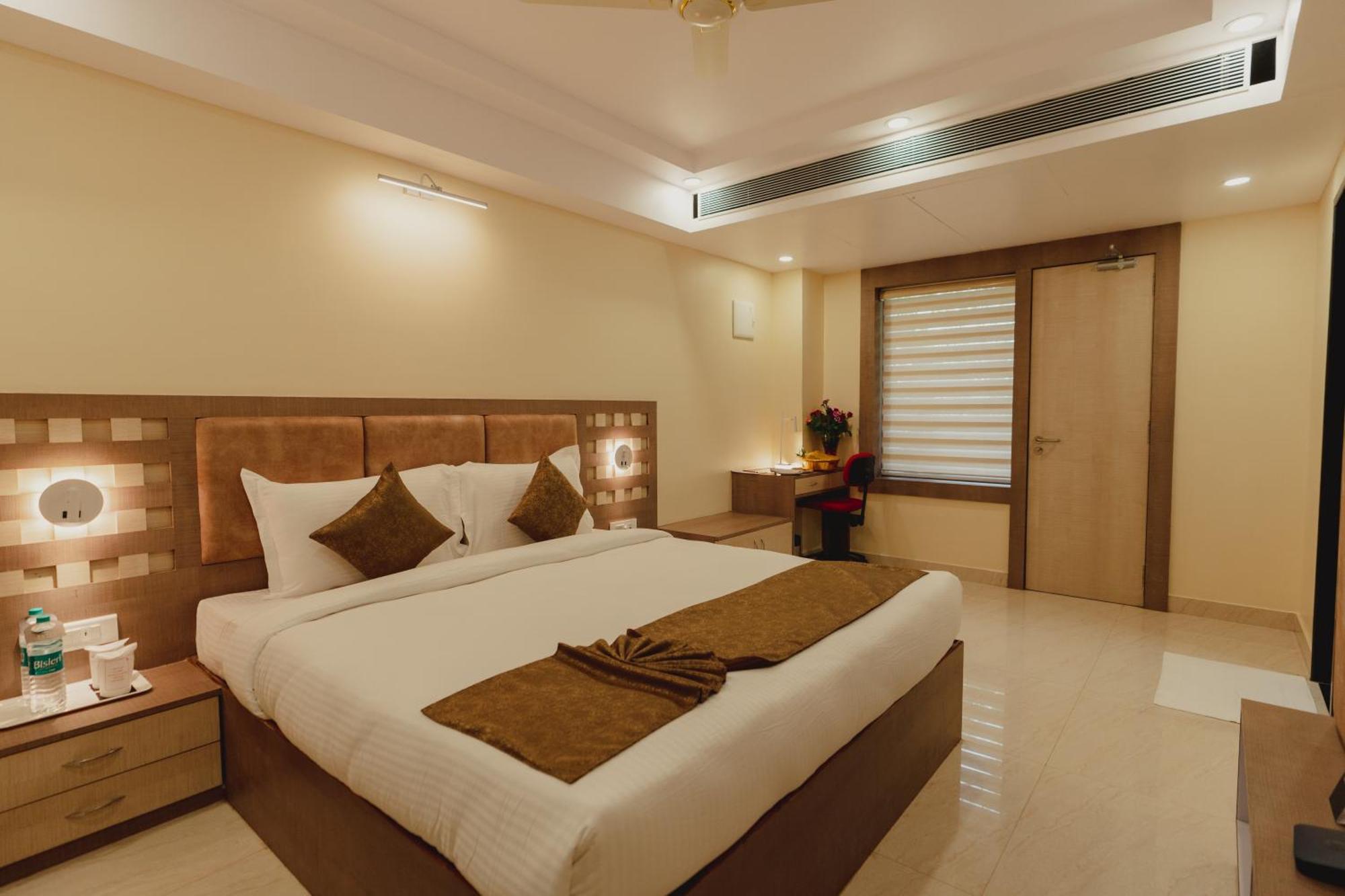 Hotel Bigwig Jabalpur Dış mekan fotoğraf